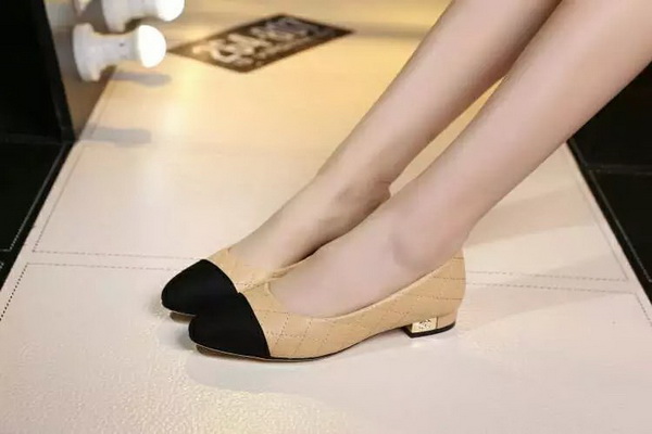 CHANEL Shallow mouth flat shoes Women--004